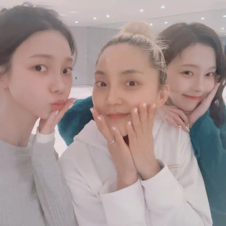 핑크블러드 핑크피 끓어오르는 sm 요정들의 만남 
