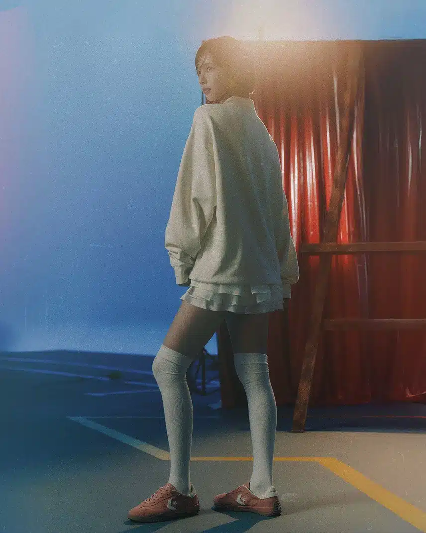 오늘 컨버스 카리나 비하인드 컷 jpg