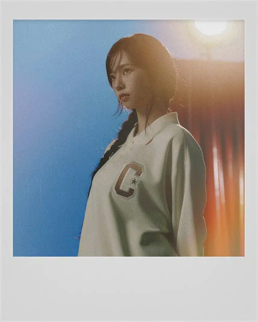 오늘 컨버스 카리나 비하인드 컷 jpg