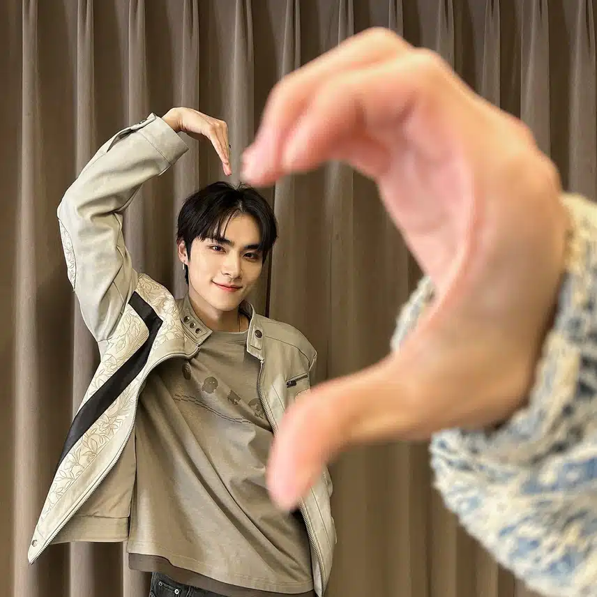 WayV also celebrates Valentine's Day