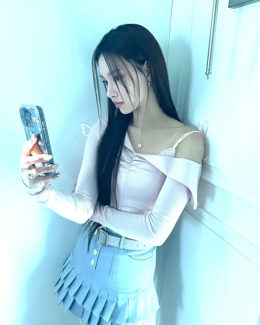 어제 아일릿 윤아 인스타 업뎃