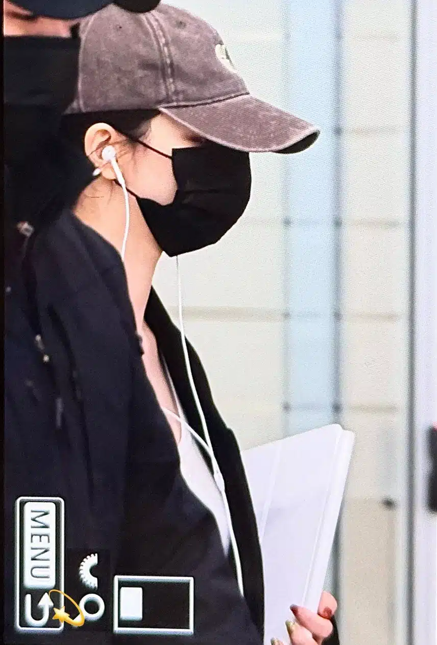 오늘 공항 입국한 에스파 프리뷰jpg