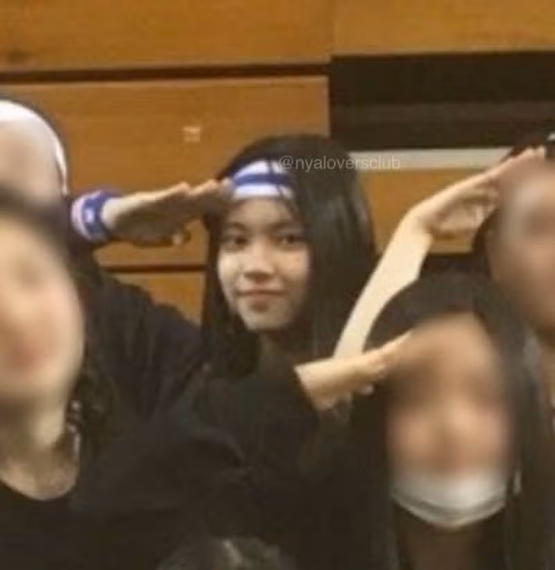 아일릿 멤버들의 과거사진