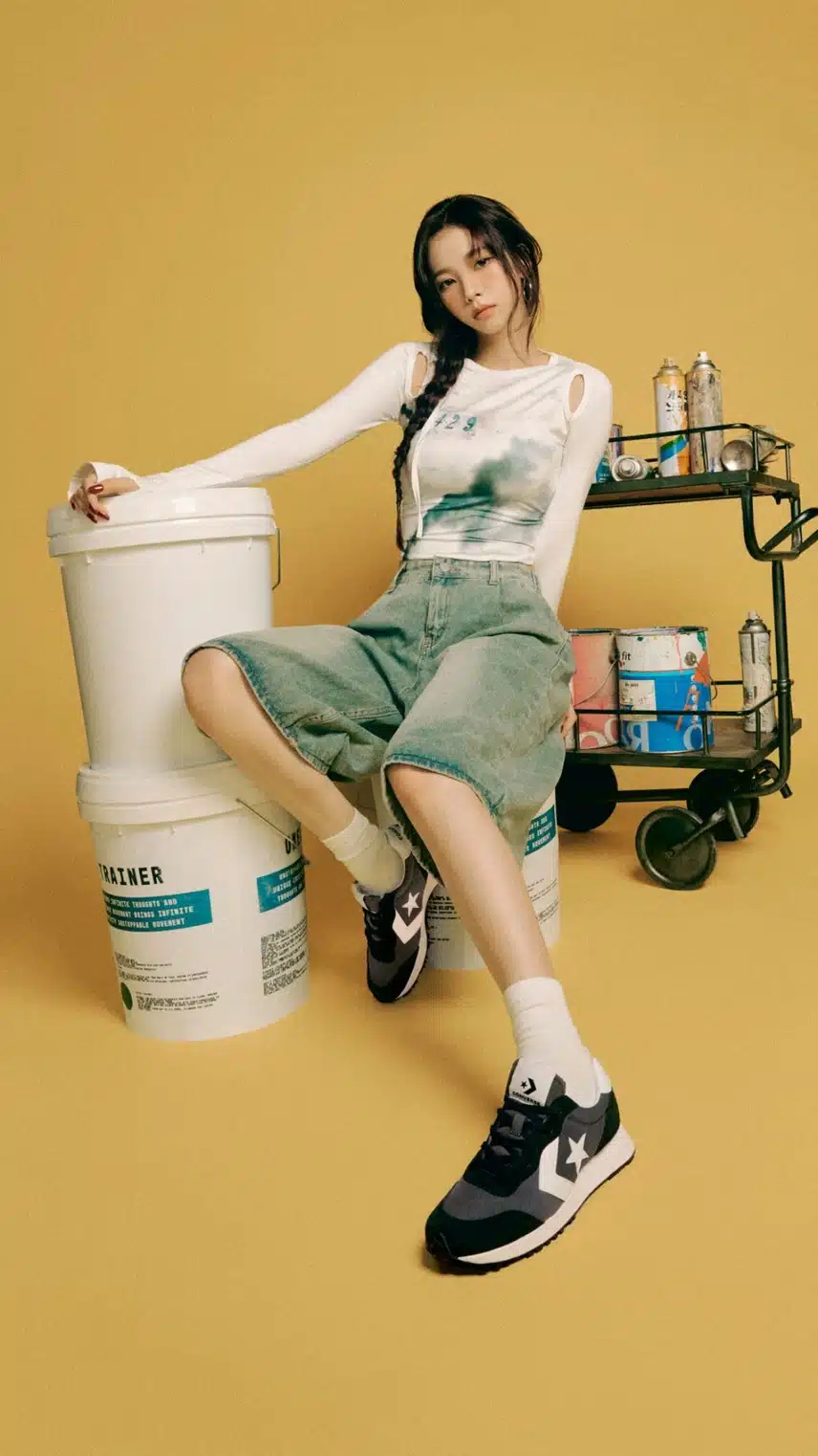 오늘 뜬 카리나 컨버스 화보jpg
