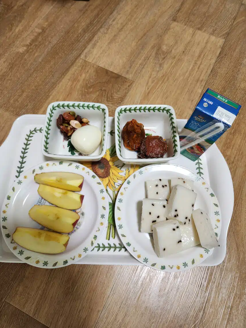 아침 먹어요