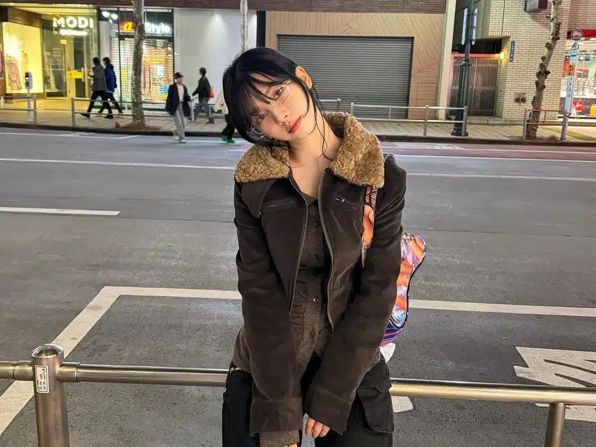 다시봐도 잘어울려도 긱시크 카리나jpg