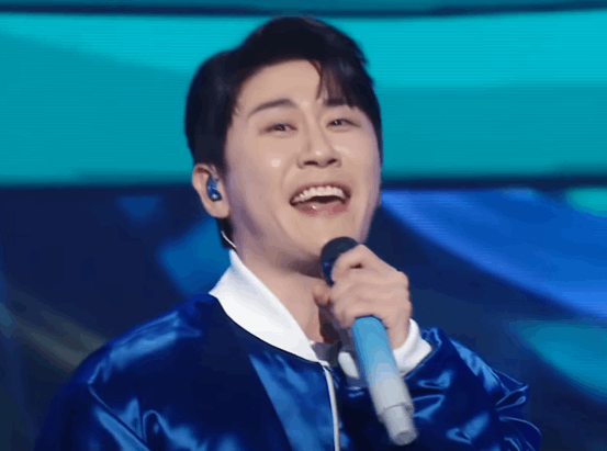 영탁님 가요대제전 무대 신나게 즐기셨네요