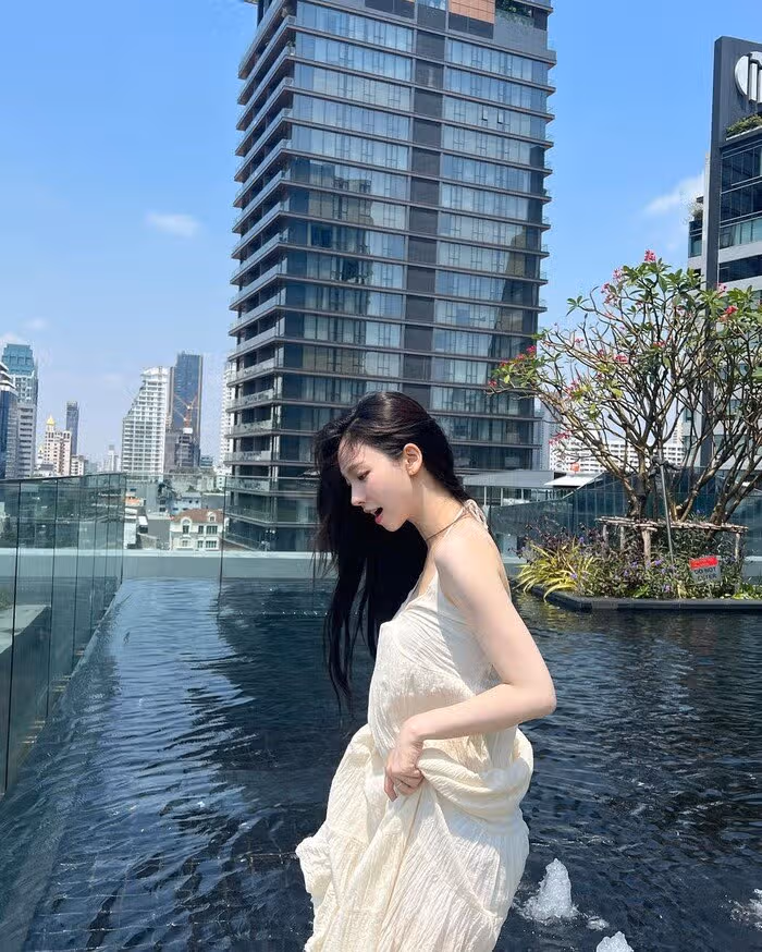 카리나가 태국 야시장에서 사서 품절된 원피스