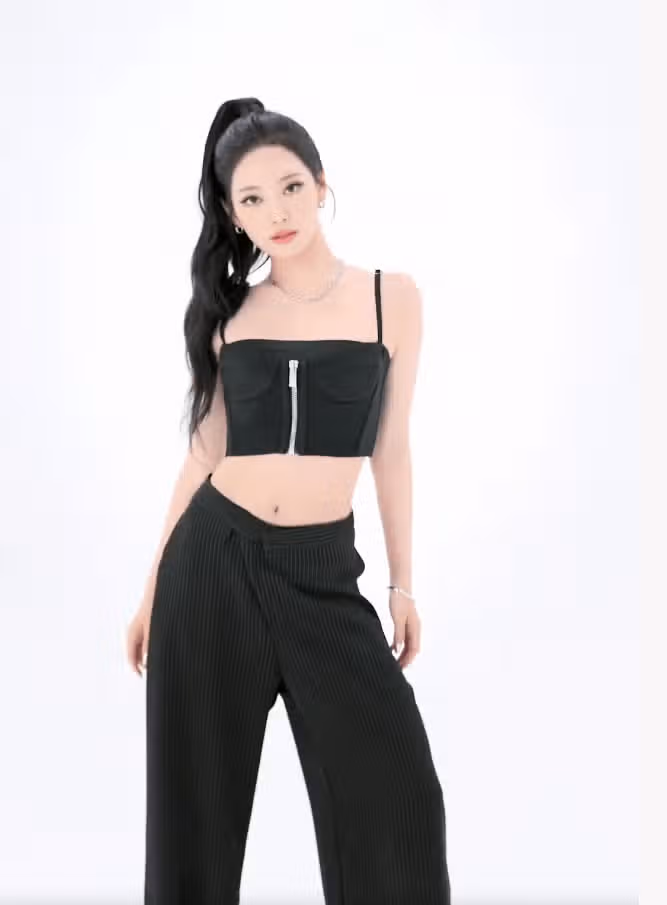 메이블린 엠버서더가 된 에스파 닝닝 