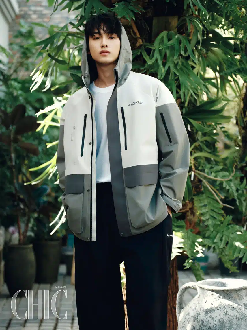 Winwin Chinese Magazine CHIC March Issue Pictorial