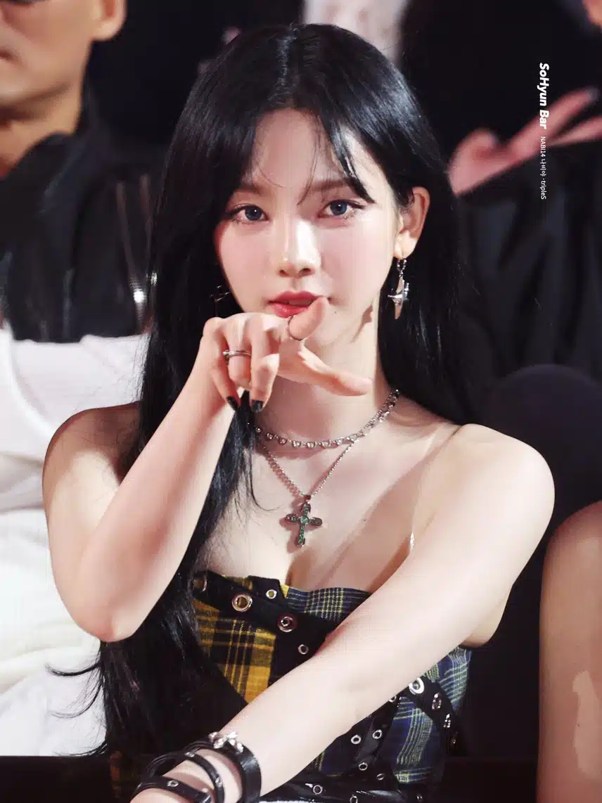 만우절때 기념 타돌 홈마들이 올려준 카리나 직찍jpg