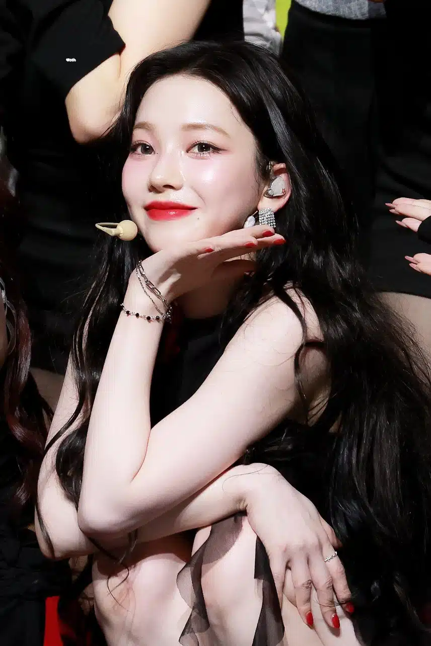 만우절때 기념 타돌 홈마들이 올려준 카리나 직찍jpg