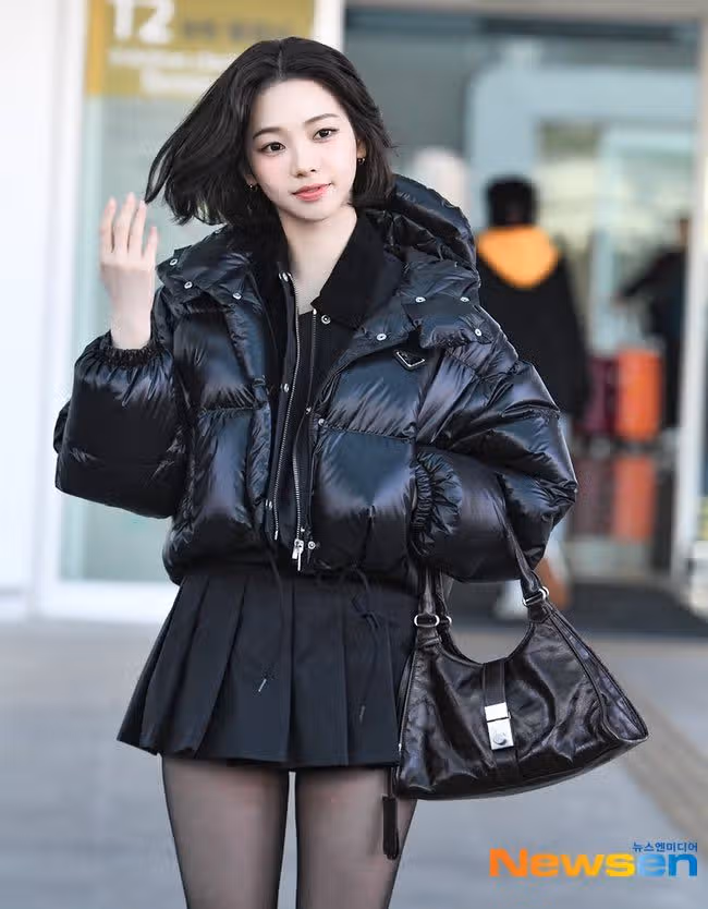너무 예뻐서 감탄만 나오는 카리나 단발 비주얼 