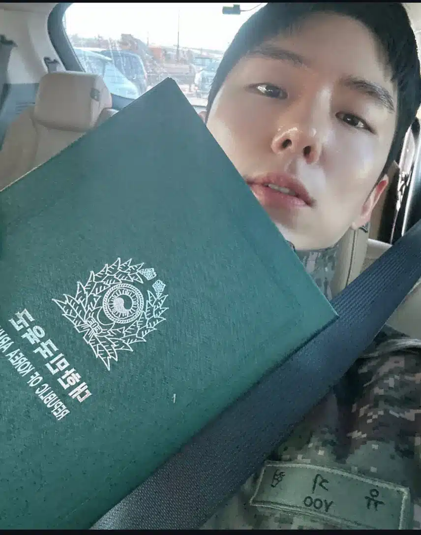 군대 다녀와서 더 몬스타스러워진 기현이