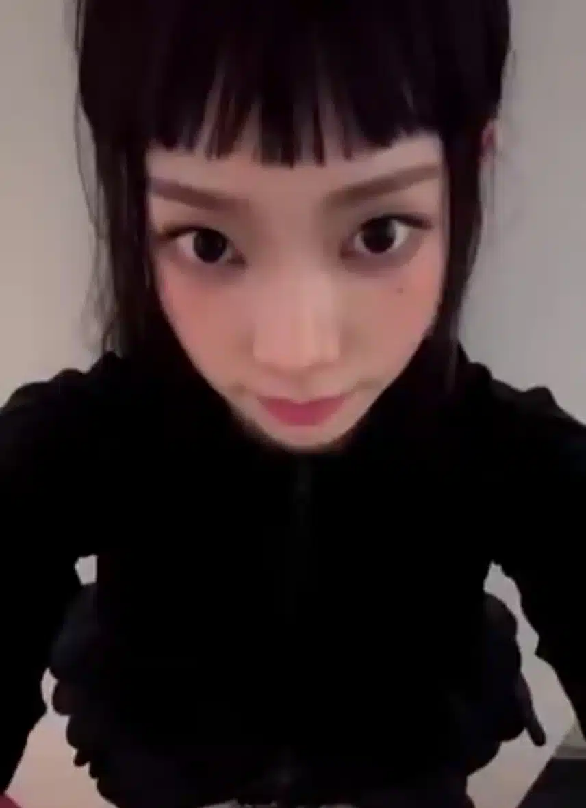 방금 뜬 카리나 틱톡 릴스 