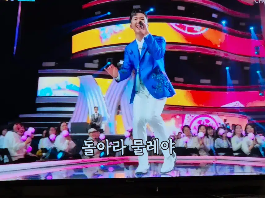 재수까지하며 참가해  드디어 결승전에 올라가네요