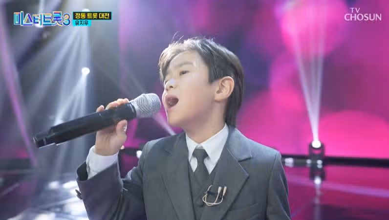 긴장 많이 한거같은 유지우군의 초혼 무대