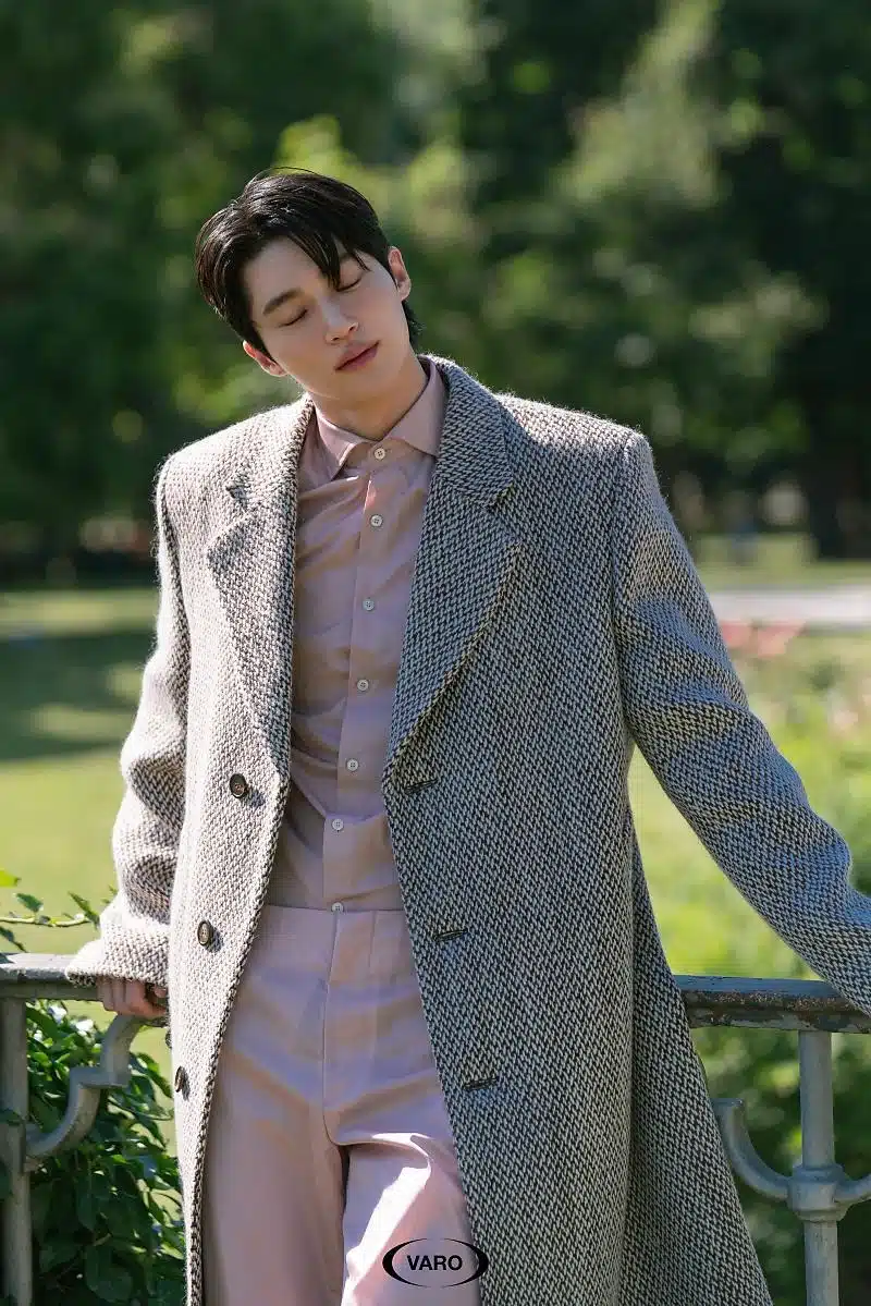 눈감은 모습도 잘생김