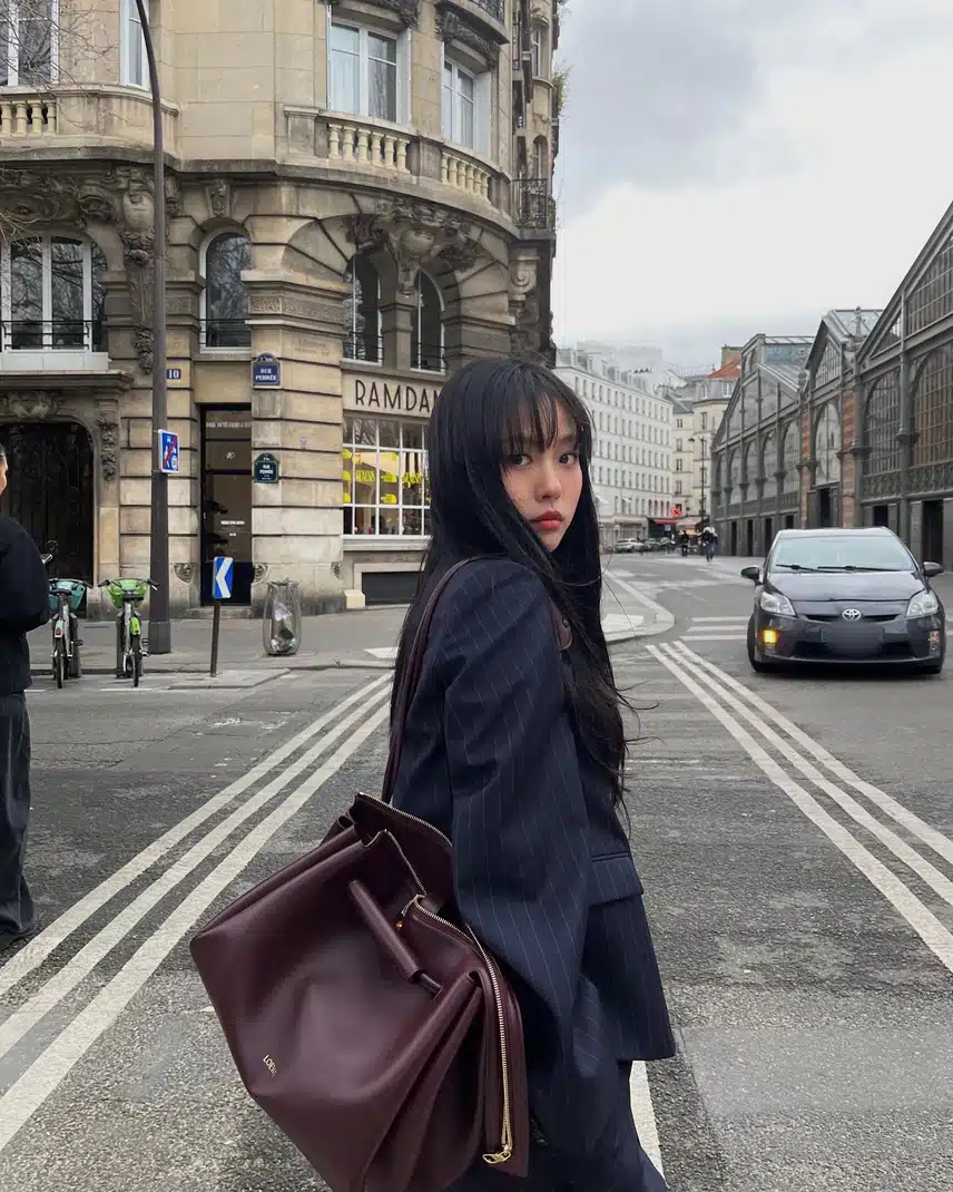 파리 여신고민시