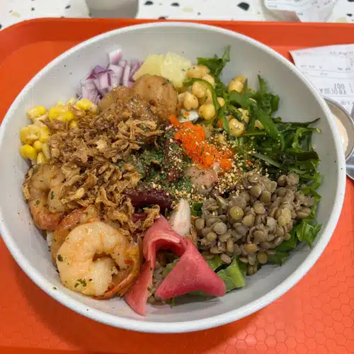 탄단지 잘 잡힌 씨푸드 포케 🥗