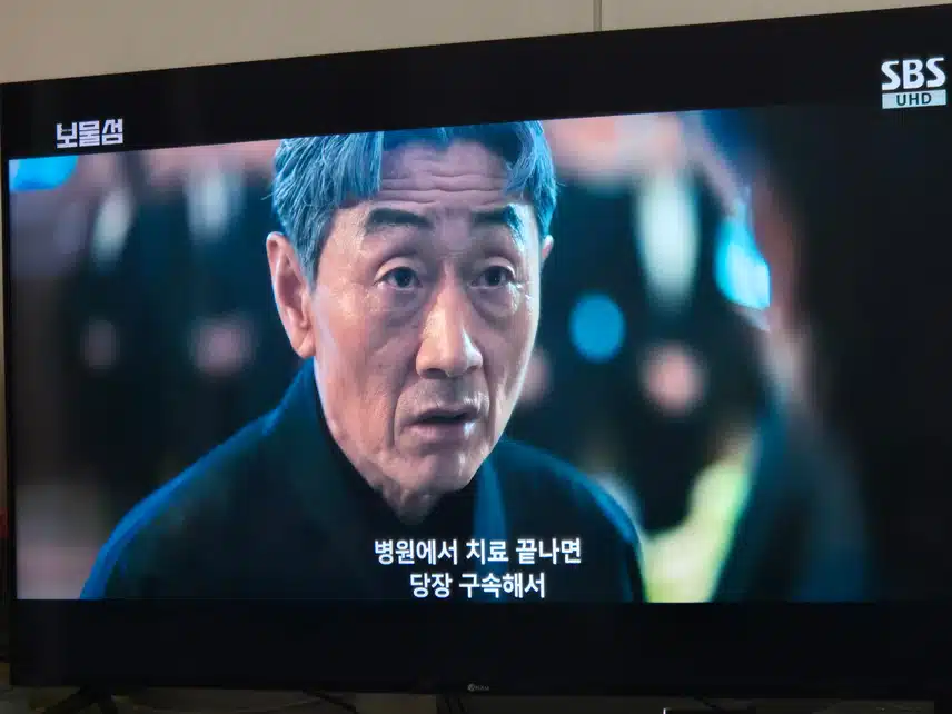 누나가 죽는 것을 목격하고 기억이 돌아온 걸까요??