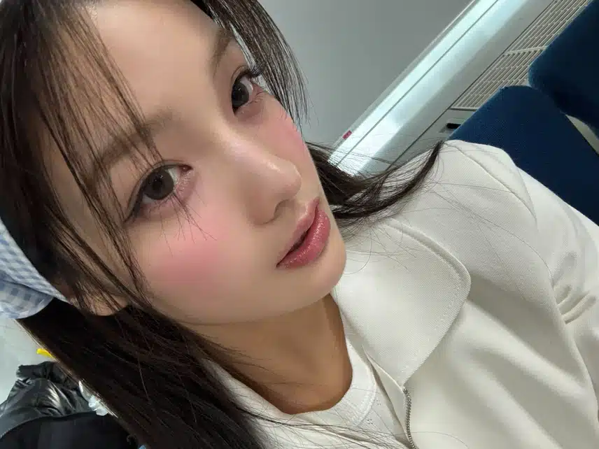 이로하님 셀카 너무 뽀둥(?)하고 귀엽네요 