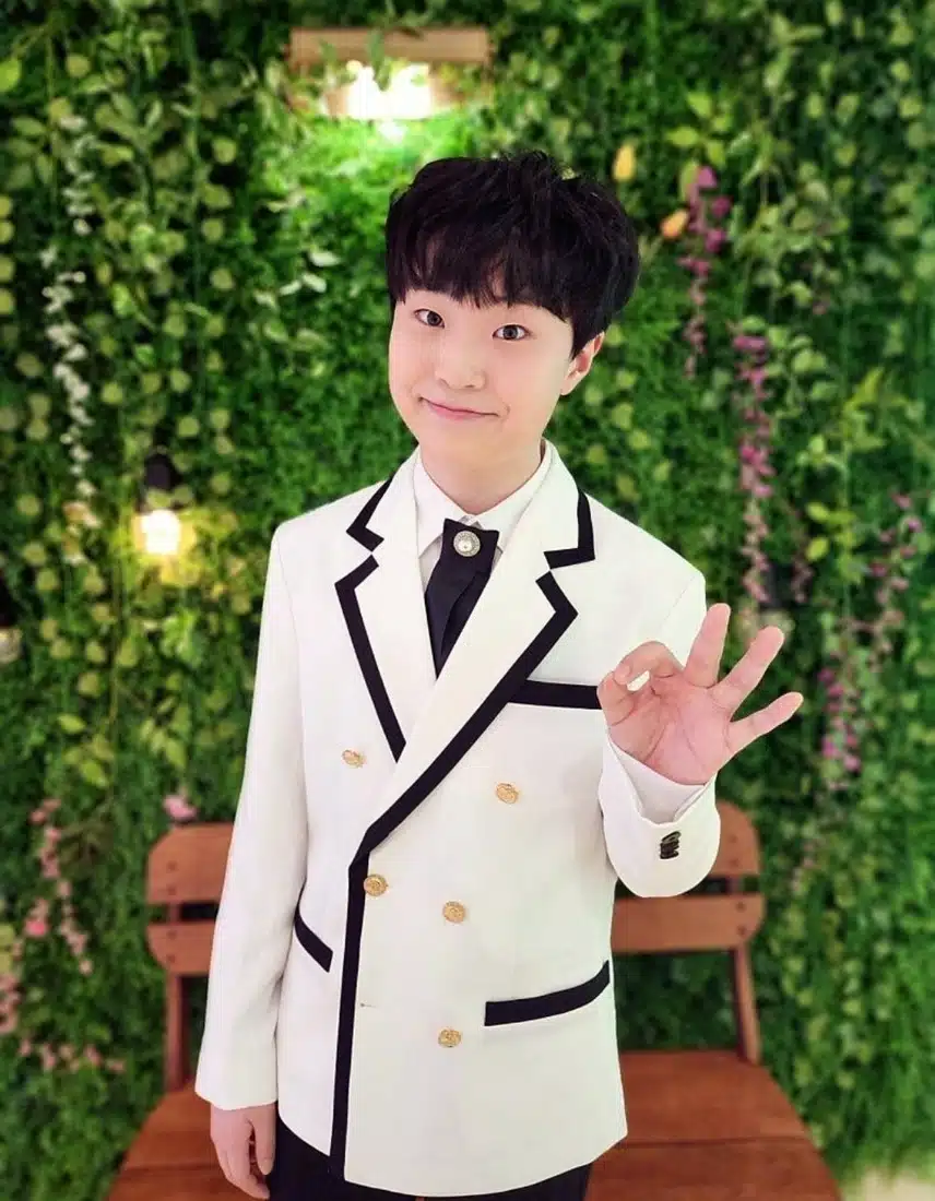 최고의 트로트 신동을 뽑아라 2위 광고 사진 설정해 주세요