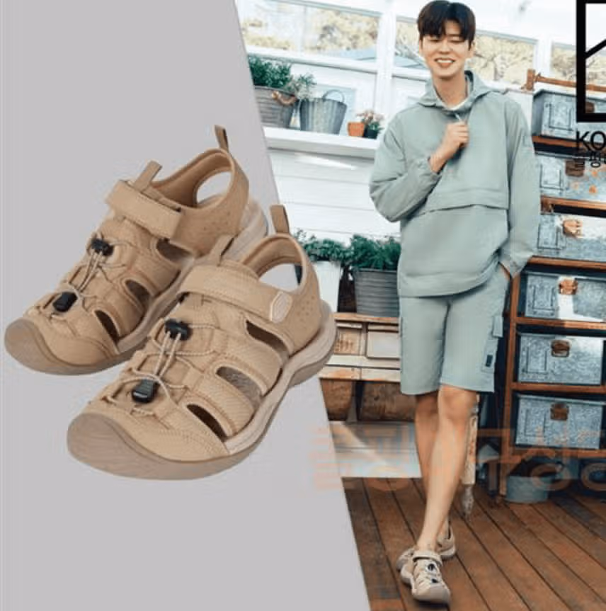 올여름엔 남녀공용 콜핑 샌들로 구매하세요 