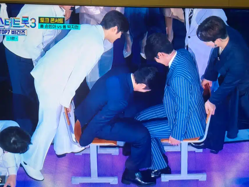 세기의대결!! 허벅지씨름!! 