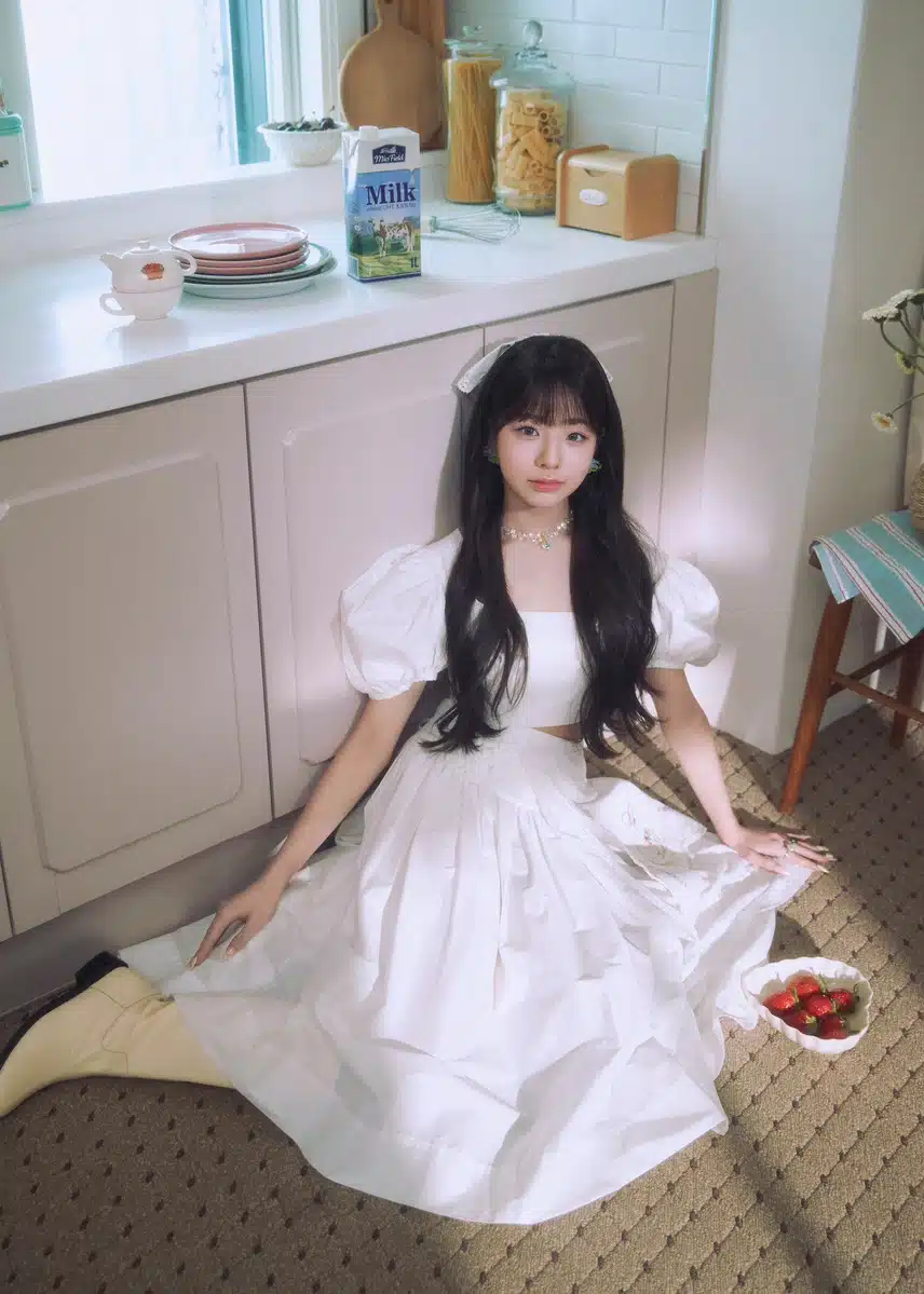 여신이 따로 없는 임서원님 미모네요.