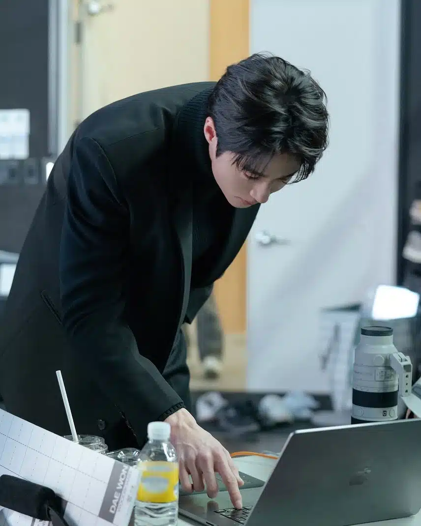 선물 폭탄! 이클립스 데뷔 일주년