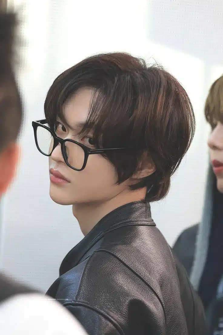 Won Bin, visual mana yang lebih kamu suka, pirang atau berambut hitam?