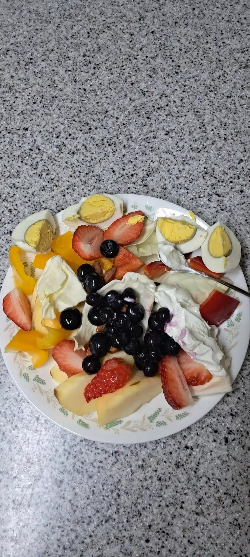 일요일 아침 샐러드