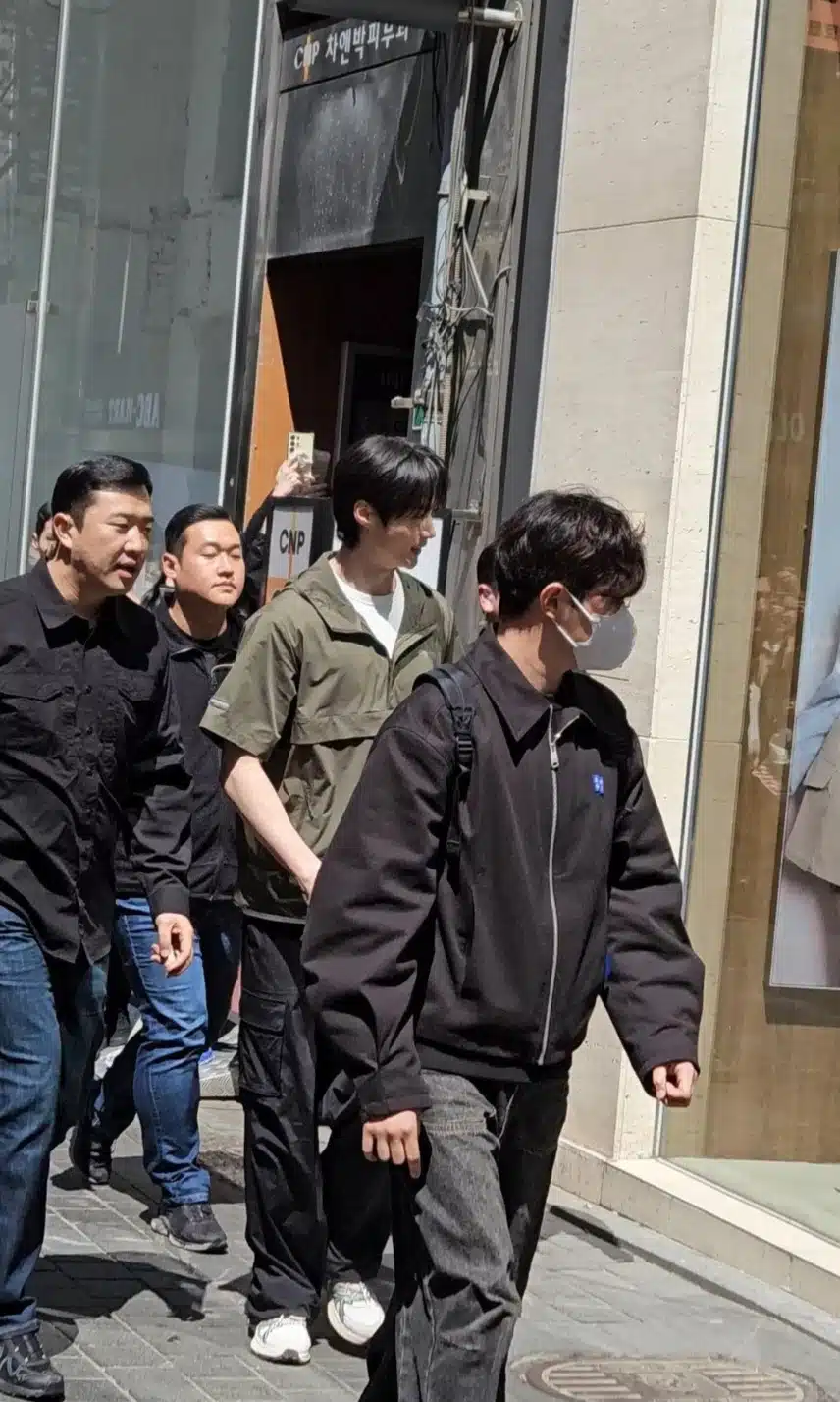 명동디커갔나봐요 우석님