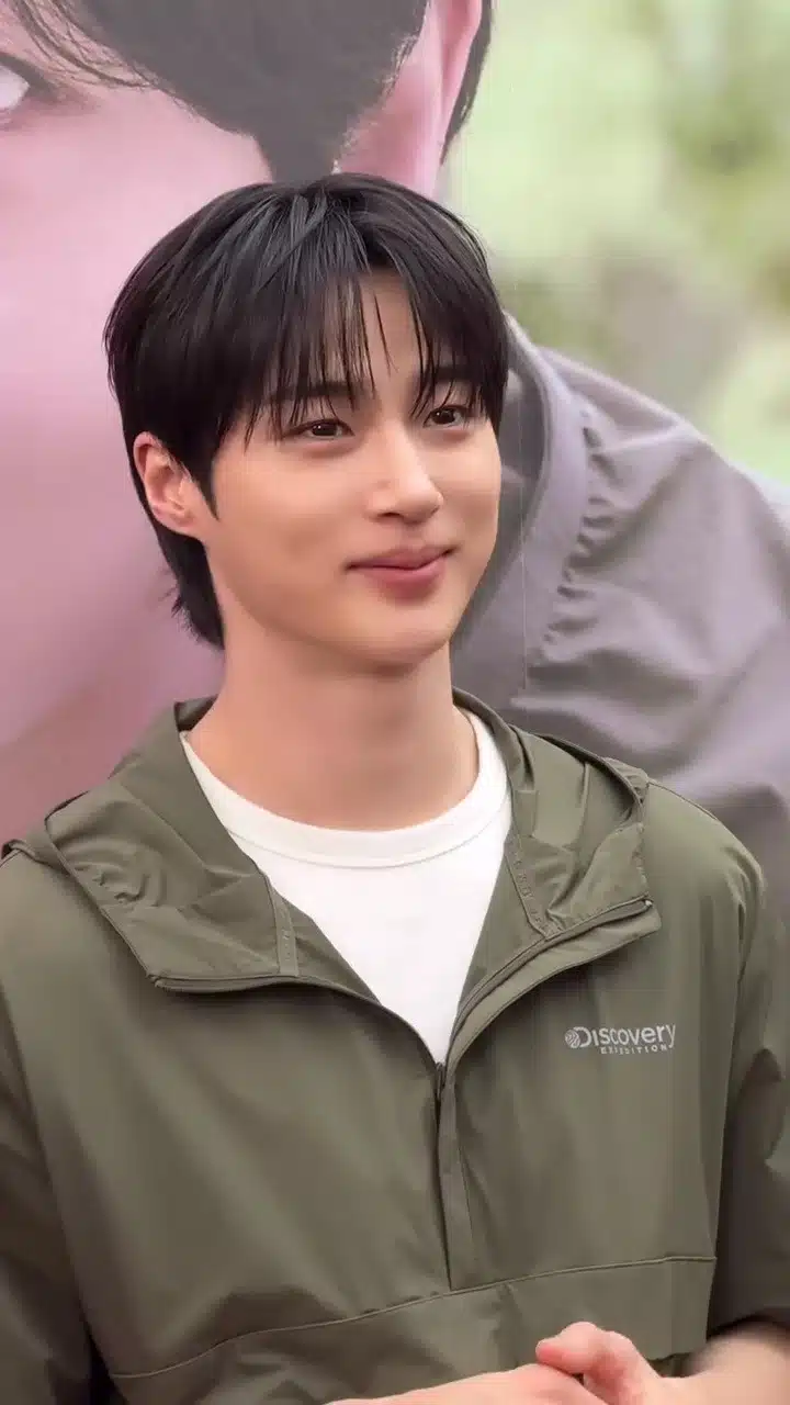 변우석배우님 응원합니다 💕💕#디스커버리 