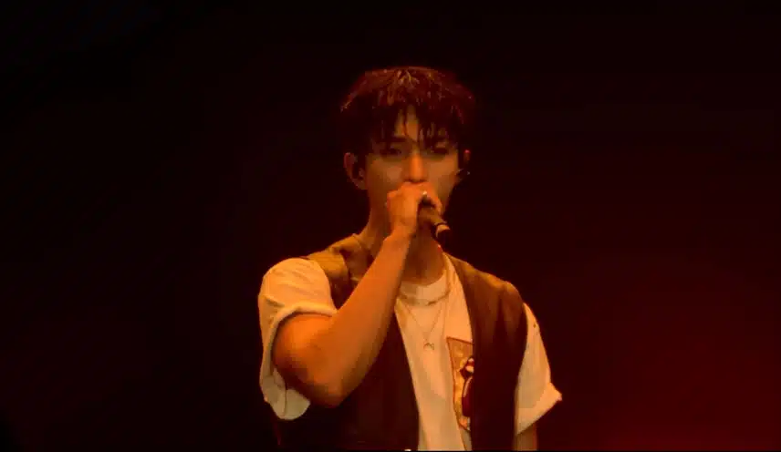 세븐틴 HOT 무대 너무 멋있어요