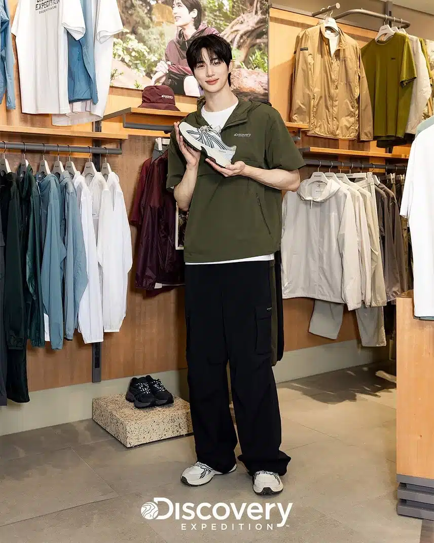 디커 변우석 새사진