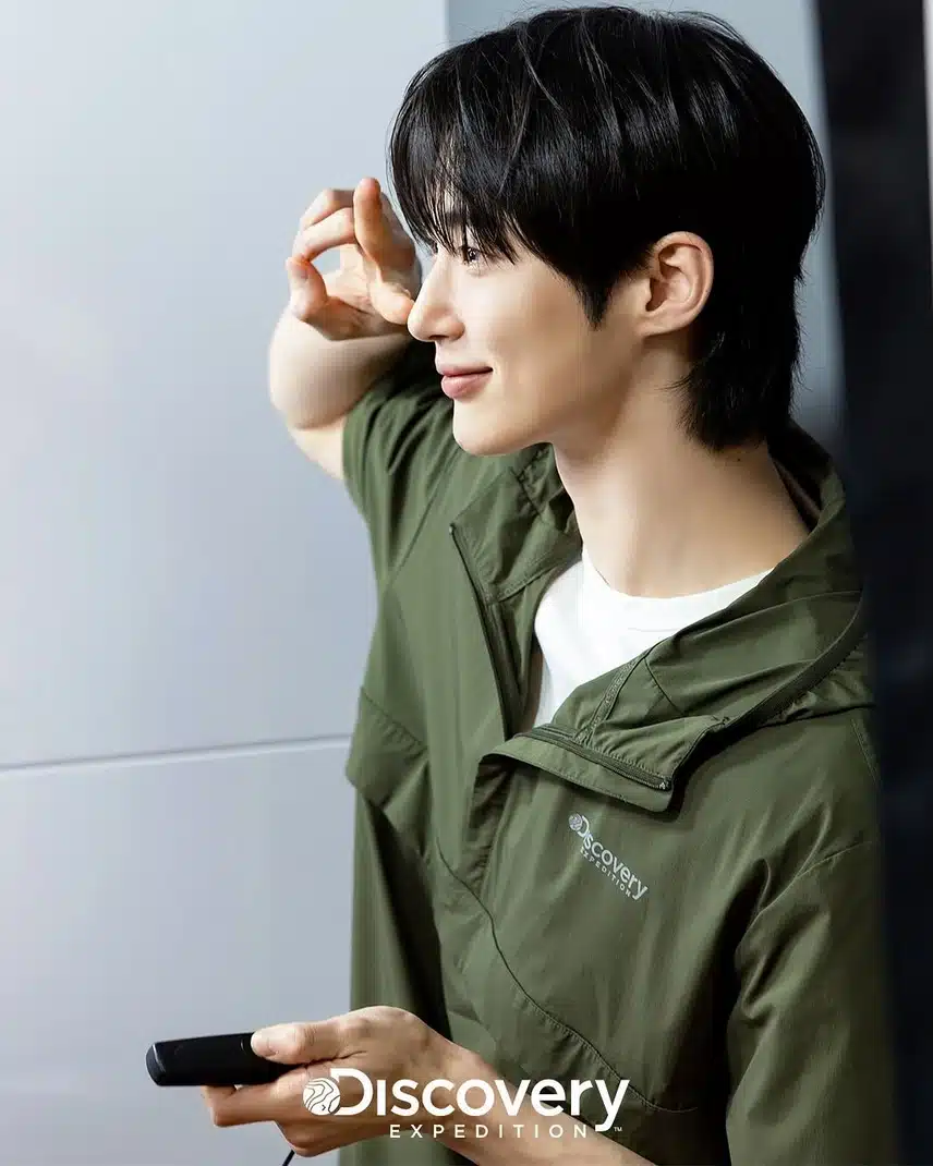 디커 변우석 새사진