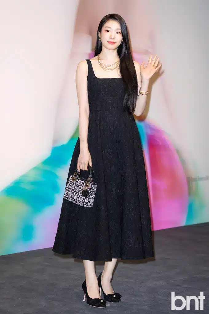 Hôm nay Kim Yuna Dior photo call bài viết photojpg
