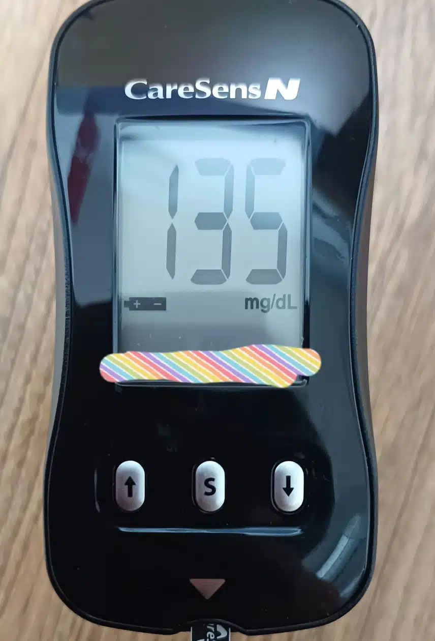 2025년 4월 23일 수요일 아침 7시 34분 아침 식후 135mg/dl 