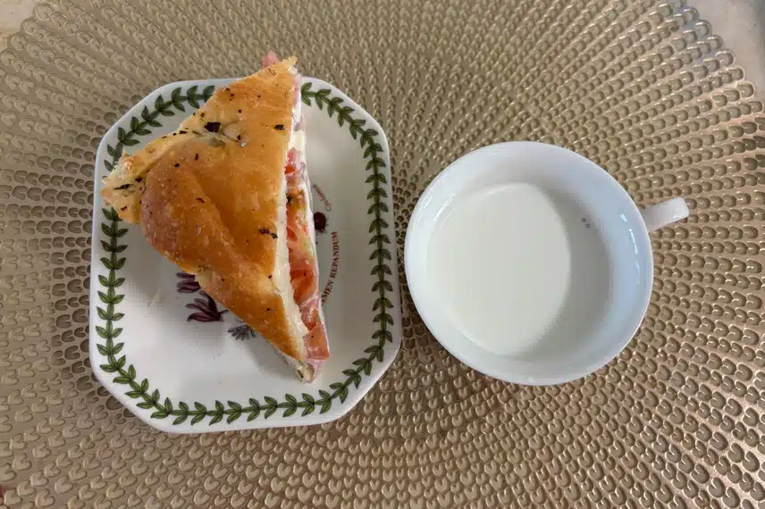 화요일 아침식단