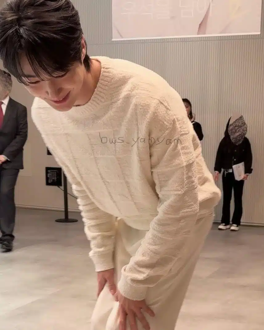 오늘좌 화이트우석님 사진 