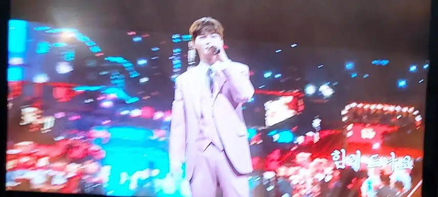 박서진님 따라따라 무대 감성이 정말 너무좋았어요
