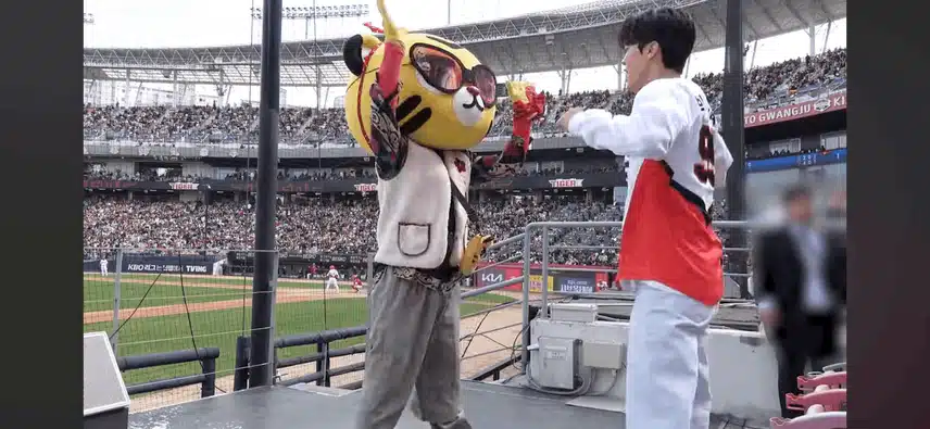 기아타이거즈 시구 비하인드영상