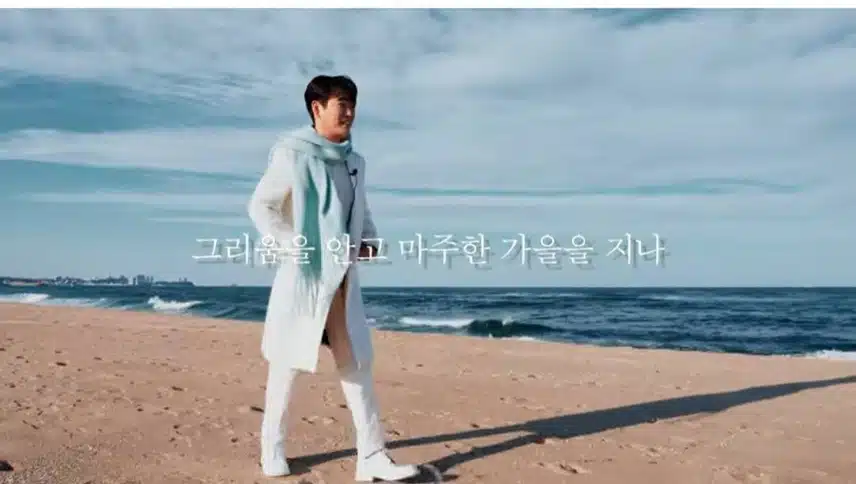 황영웅 님 천상에 감성보이스 세계로 널리멀리높이 날개를펼치기를기원합니다