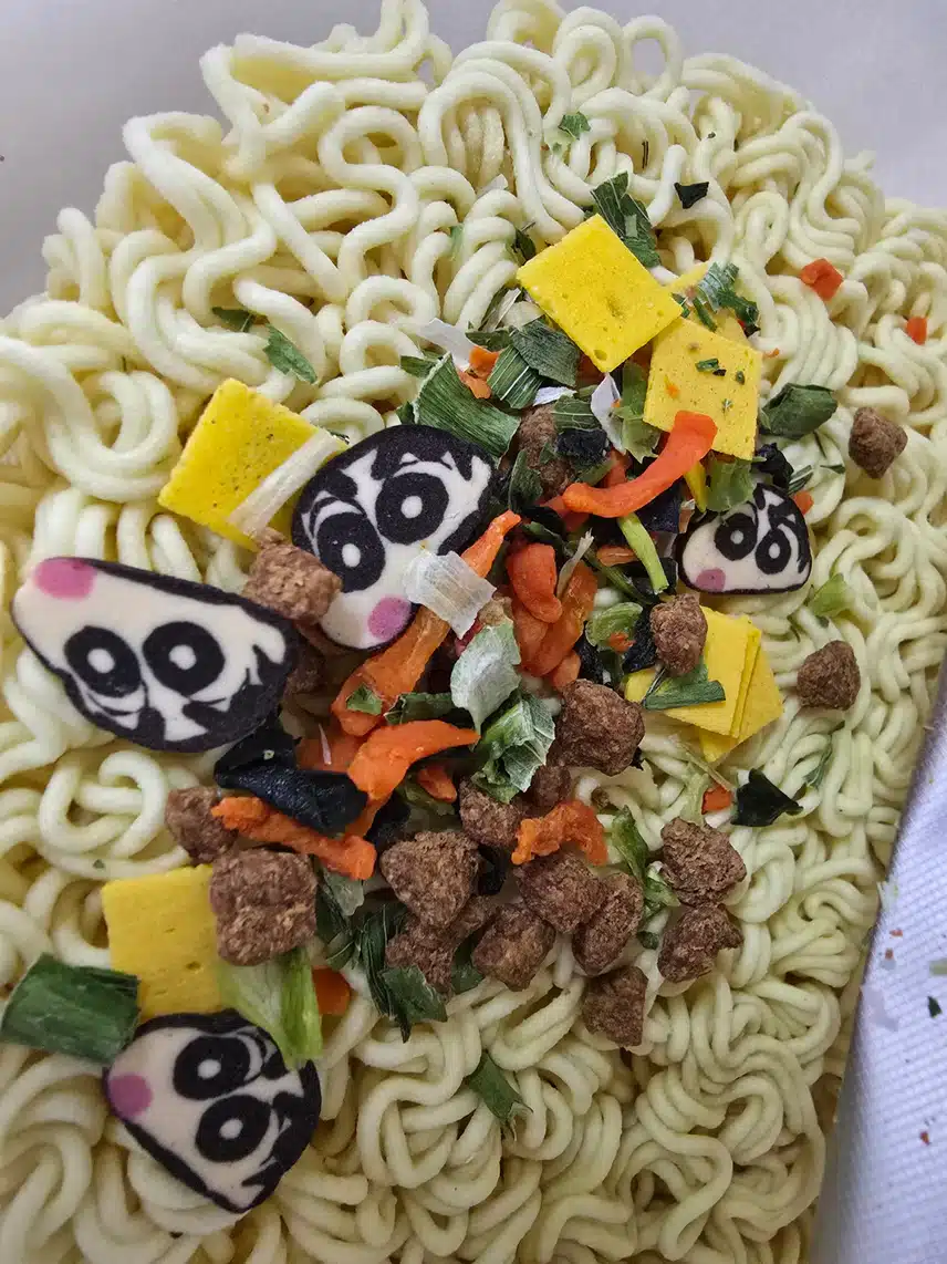 짱구 컵라면 