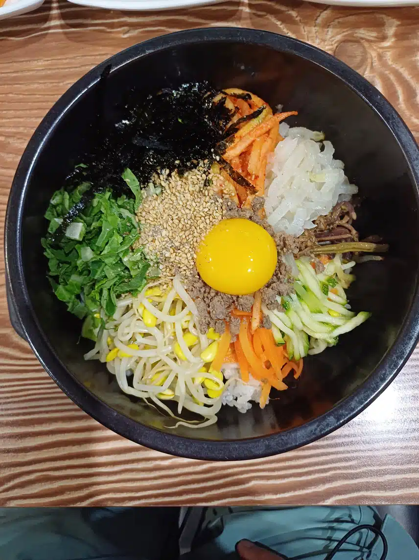 돌솥비빔밥