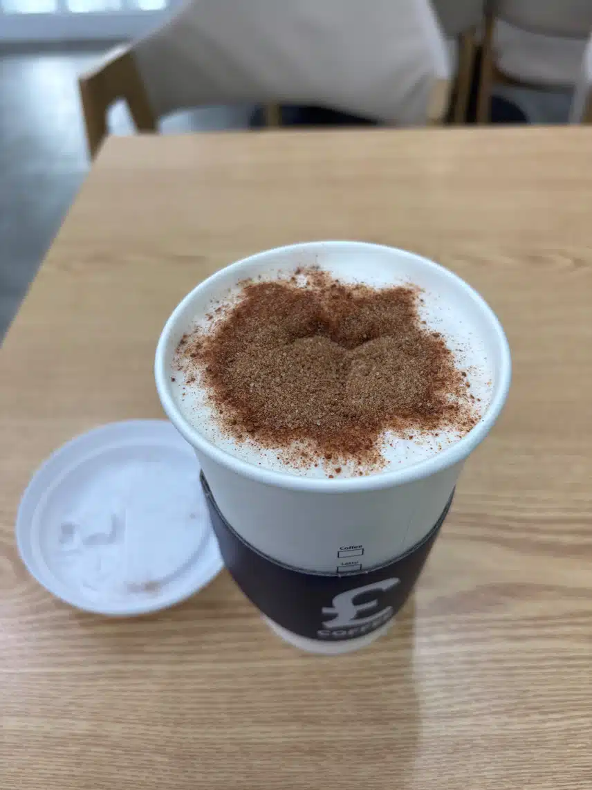 카푸치노 한잔