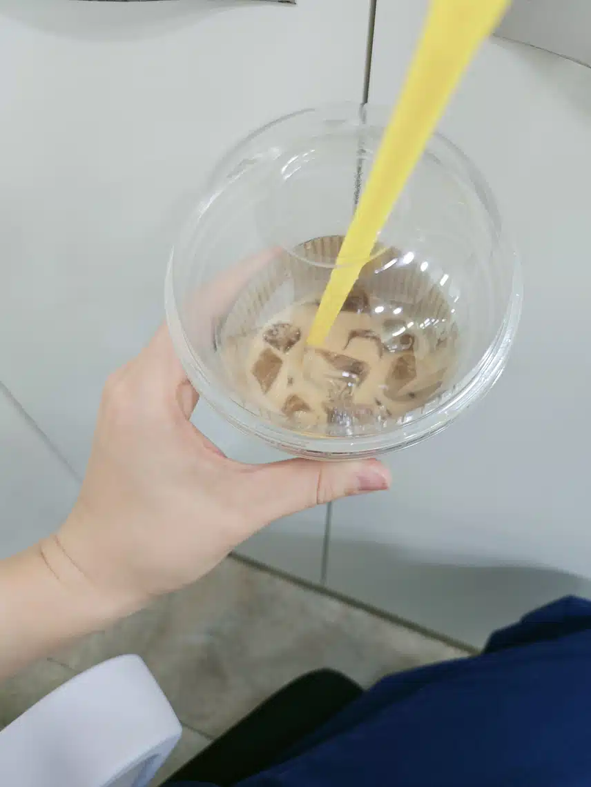 오후는 아이스카페라떼 😜