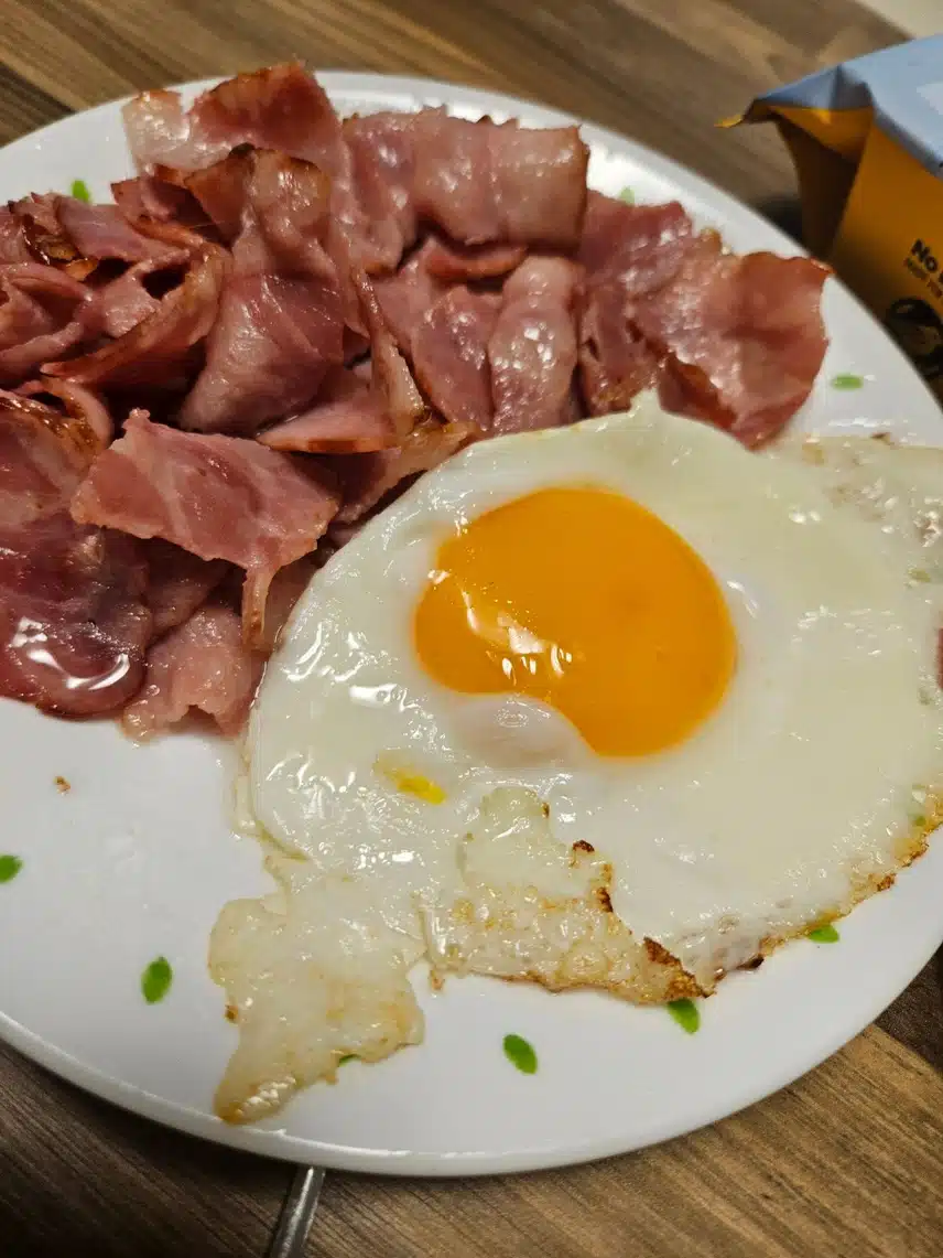 베이컨과 계란후라이 ♡